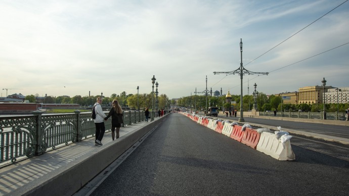 В Петербурге отремонтируют 2,3 млн  «квадратов» дорог в 2025 году