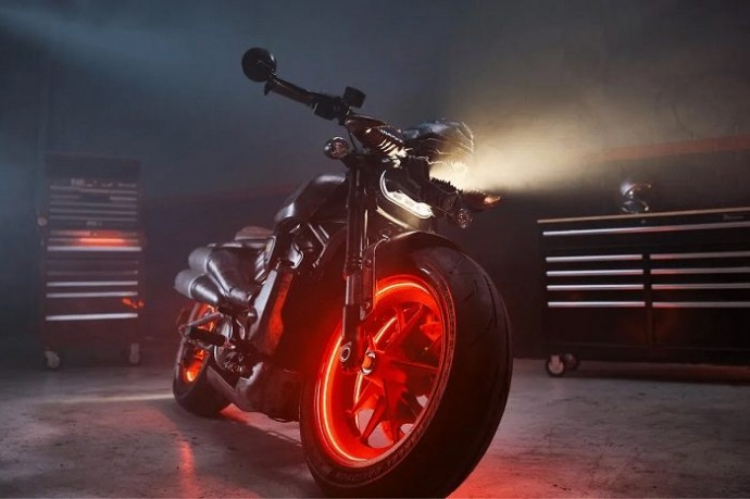 Bethesda показала мотоцикл Harley-Davidson в стиле DOOM: The Dark Ages