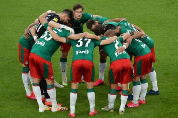 Реабилитолог "Фиорентины" рассказала о сексизме в "Локомотиве"