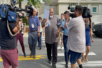 Сотрудник морга попал за решетку за торговлю мозгами, руками и лицами