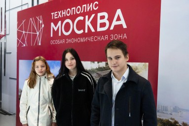 Собянин: Проект «Давай дружить!» за пять лет стал поддержкой для детей-сирот