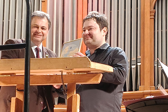 Российский скрипач-виртуоз Иван Почекин отмечен наградой ООН Российский скрипач-виртуоз Иван Почекин отмечен наградой ООН