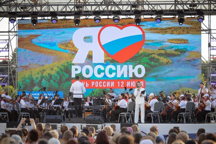 Рок-хиты и бессмертная классика прозвучат в День России в Астраханском кремле