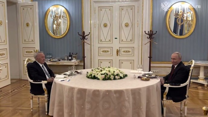 Владимир Путин провёл встречу с Нурсултаном Назарбаевым