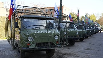 Народный фронт передал 35 автомобилей военным медикам