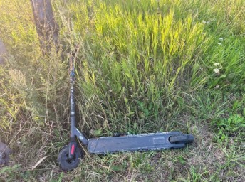 В Мордовии водитель «Мицубиси Спейс Гир» с зимними шинами сбил 11-летнего водителя электросамоката