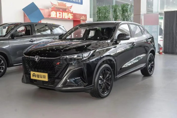 Стартовали продажи кроссоверов Changan X5 Plus по цене от 1,1 млн рублей
