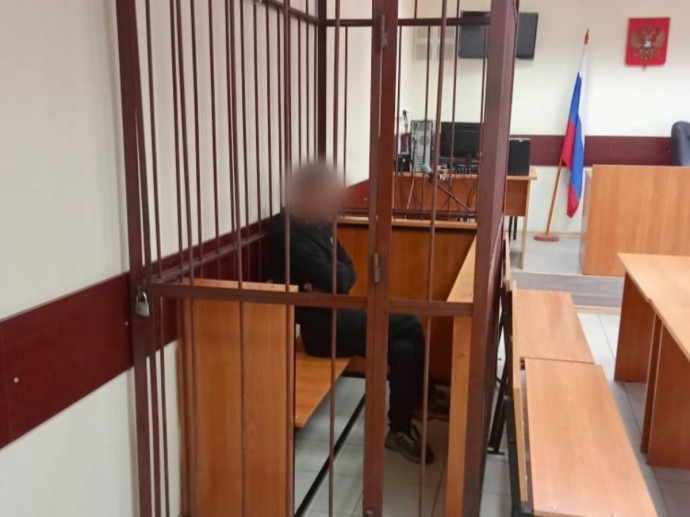 В Верхнекамском районе арестован рецидивист, напавший с ножом на подростков В Верхнекамском районе арестован рецидивист, напавший с ножом на подростков