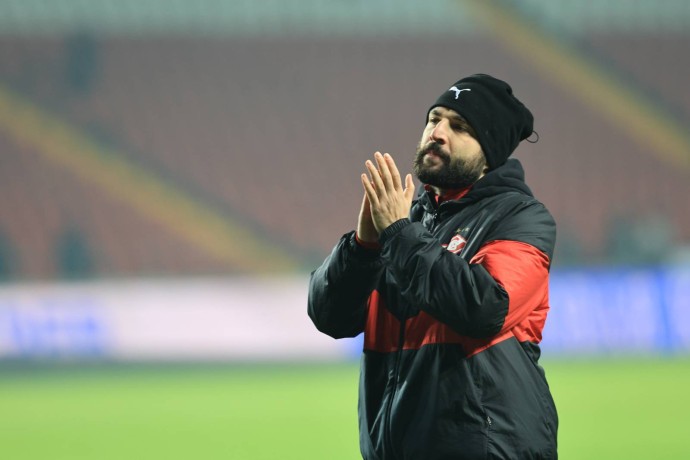 Джикия отметился вторым голом за «Антальяспор» Джикия отметился вторым голом за «Антальяспор»