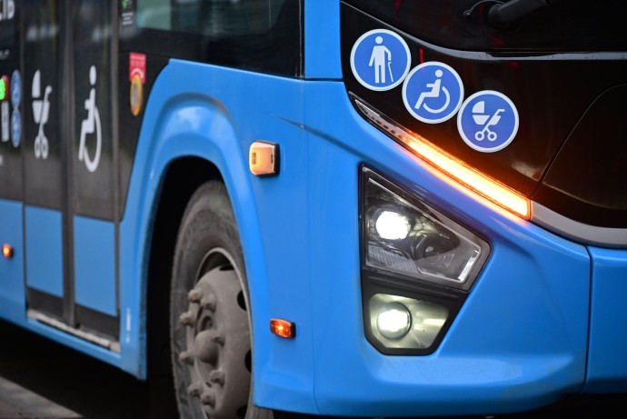 На пригородные маршруты проекта «Москва — область» вышел современный автобус