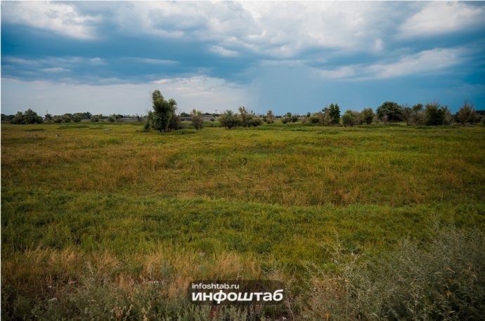 Под Астраханью с земельного участка украли плодородный слой почвы