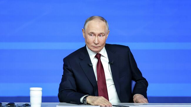 Песков рассказал о предстоящих двусторонних встречах Путина в Петербурге