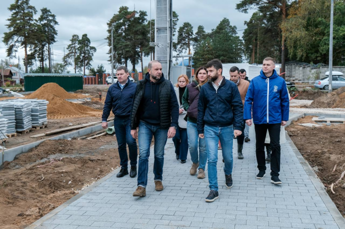 Глава Орехово-Зуевского городского округа Руслан Заголовацкий: В микрорайоне Парковский завершается создание лесопарка «Стрелки» для отдыха и спорта