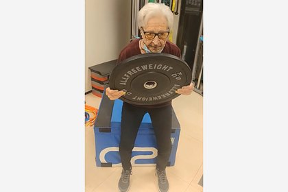 101-летняя бодибилдерша раскрыла секрет долголетия