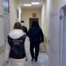В Петербурге против мужчины, распылившего баллончик в отца ребенка, возбудили уголовное дело