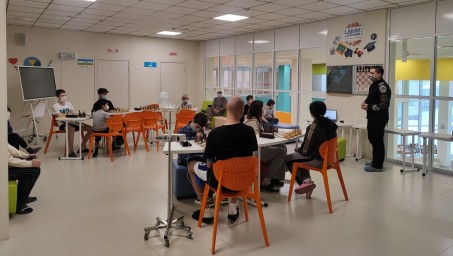 В Уфе для пациентов больницы провели мастер-класс по шахматам