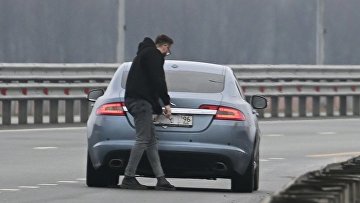 Водителю запрещено пить спиртное после съезда на автомобиле в кювет — ВС
