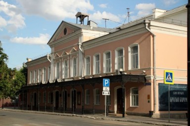 Театры незаметно становятся досуговыми центрами