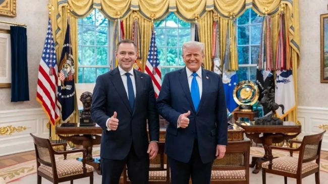Президент Польши сделал реверанс в сторону Трампа: Только он справится с Путиным