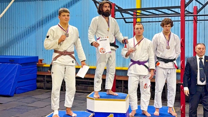 Туляки успешно выступили на Всероссийских соревнованиях по джиу-джитсу Туляки успешно выступили на Всероссийских соревнованиях по джиу-джитсу