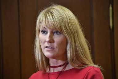 Журова: В данный момент Большунов подаёт нехороший пример