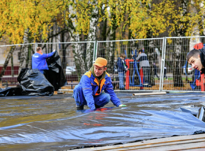 В подмосковных Химках 12 декабря откроется каток с театральной атмосферой