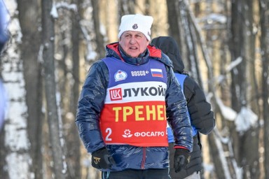 Старший тренер сборной России ничего не знает о подаче заявок на нейтральный статус