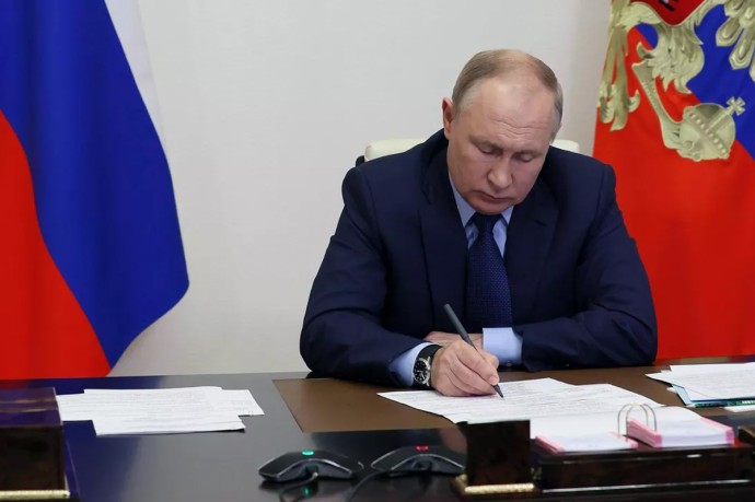 В России вводится запрет на списание платы за подписки без согласия пользователя