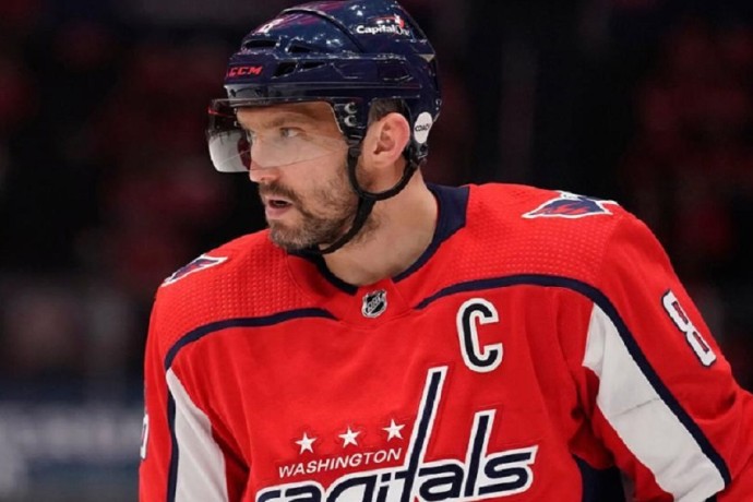 Тренер сборной Индонезии рассказал о популярности Овечкина в стране Тренер сборной Индонезии рассказал о популярности Овечкина в стране