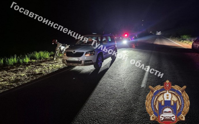Под Тулой водитель «Шкоды» сбил на обочине мотоциклиста-подростка