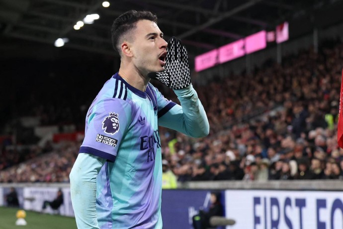 «Арсенал» спокойно выиграл у «Олимпиакоса» «Арсенал» спокойно выиграл у «Олимпиакоса»