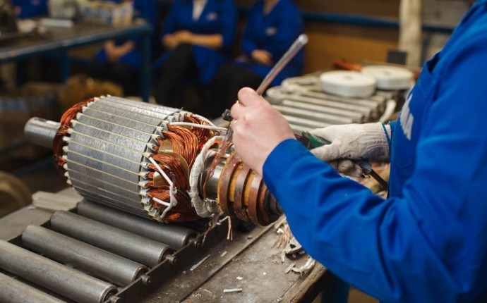 «Ростех» наладил производство 15 моделей компактных электродвигателей для нужд промышленности «Ростех» наладил производство 15 моделей компактных электродвигателей для нужд промышленности