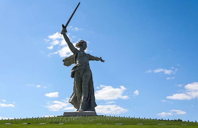 Тело мужчины нашли в голове монумента «Родина-мать» в Волгограде