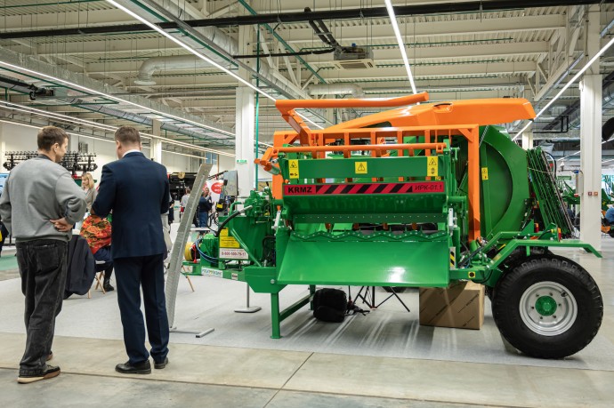 В СФ призвали сделать сельхозтехнику доступнее для фермеров