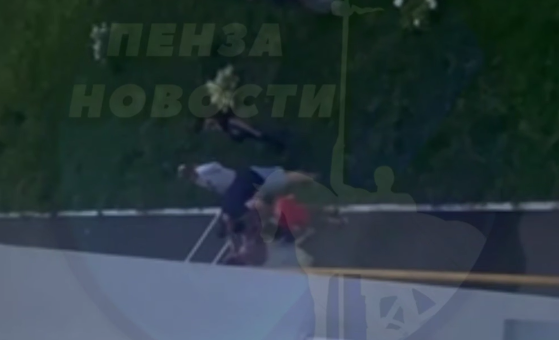В Пензе с четвёртого этажа выпала пятилетняя девочка