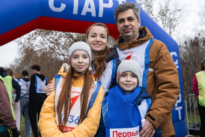 В фестивале «Семейная команда» приняли участие две тысячи человек В фестивале «Семейная команда» приняли участие две тысячи человек