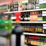 В Курске 20-летний парень спаивал девочек-подростков