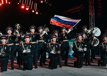 На набережной в Благовещенске выступят 350 музыкантов