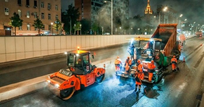 На Садовом кольце в Москве на 80% выполнены работы по замене асфальта