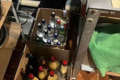 В кафе Элисты изъяли более 100 литров безакцизного алкоголя