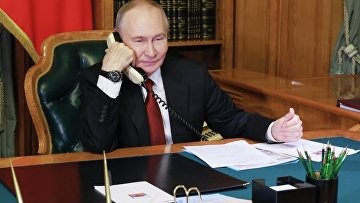 Путин исполнил детскую новогоднюю мечту в рамках акции "Елка желаний"