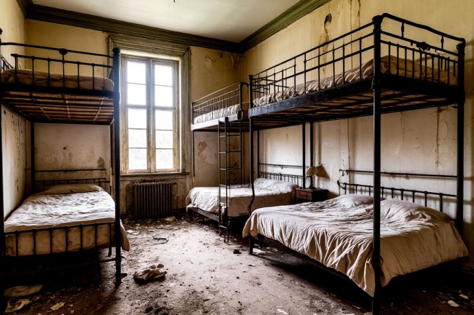 В Истре пресекли деятельность рехаба, где пытали подростков В Истре пресекли деятельность рехаба, где пытали подростков