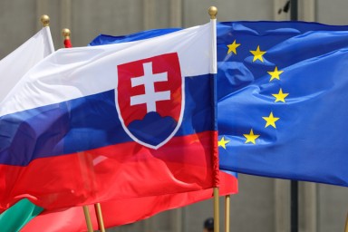 ЕС может лишить Словакию права голоса из-за традиционных ценностей
