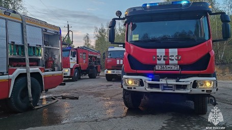 В Новомосковске произошел пожар в жилом доме