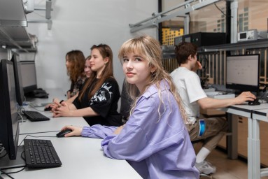 Более 24 тысяч учеников столичных предпрофклассов создадут проекты под руководством преподавателей ведущих вузов