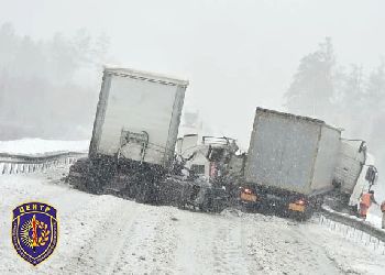 В ДТП на федеральной трассе в Приамурье пострадали два человека