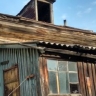 Затянувшимся расселением барака в Тынде заинтересовался глава СК