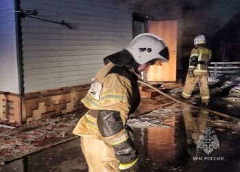 Сауну тушили в Благовещенске