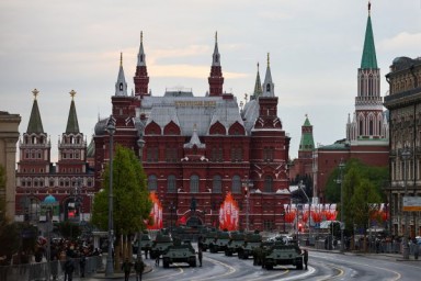 Депутаты Европарламента намерены приехать в Москву на 80-летие Победы