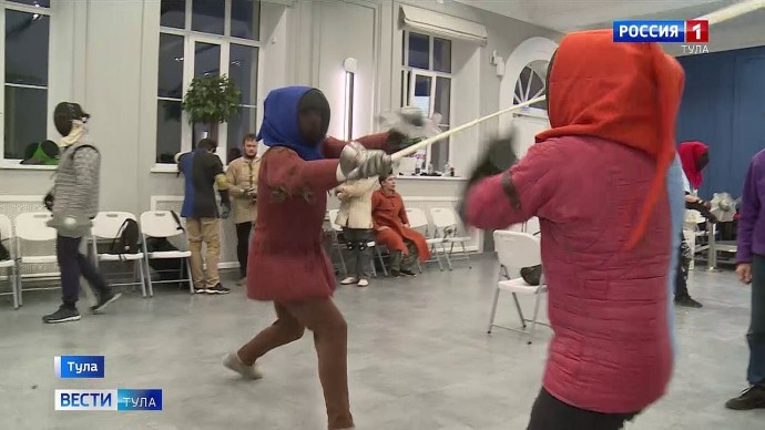 В Туле отгремел фестиваль средневекового фехтования «Праздник меча и баклера»